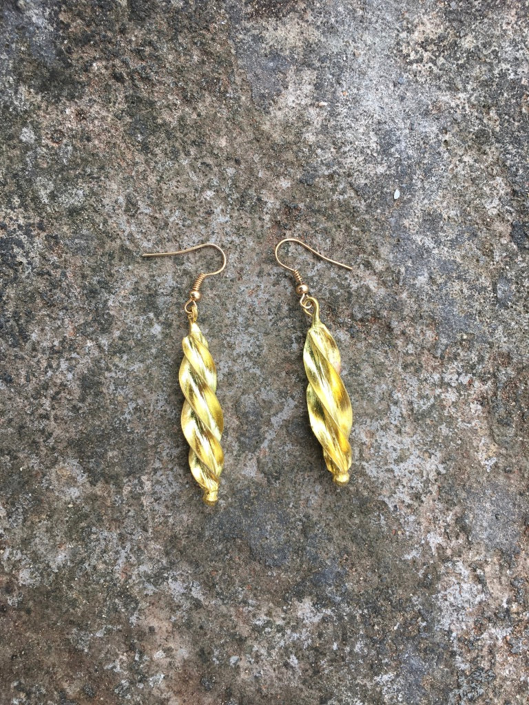 gold earings long spiral
